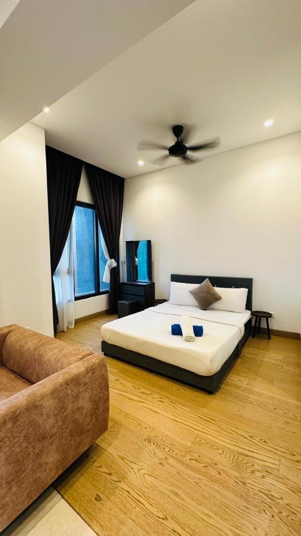 Апартаменти Lucentia Residents At Bbcc Lalaport Bukit Bintang Куала-Лумпур Екстер'єр фото