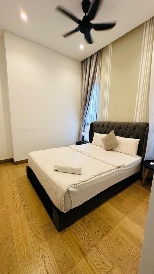 Апартаменти Lucentia Residents At Bbcc Lalaport Bukit Bintang Куала-Лумпур Екстер'єр фото