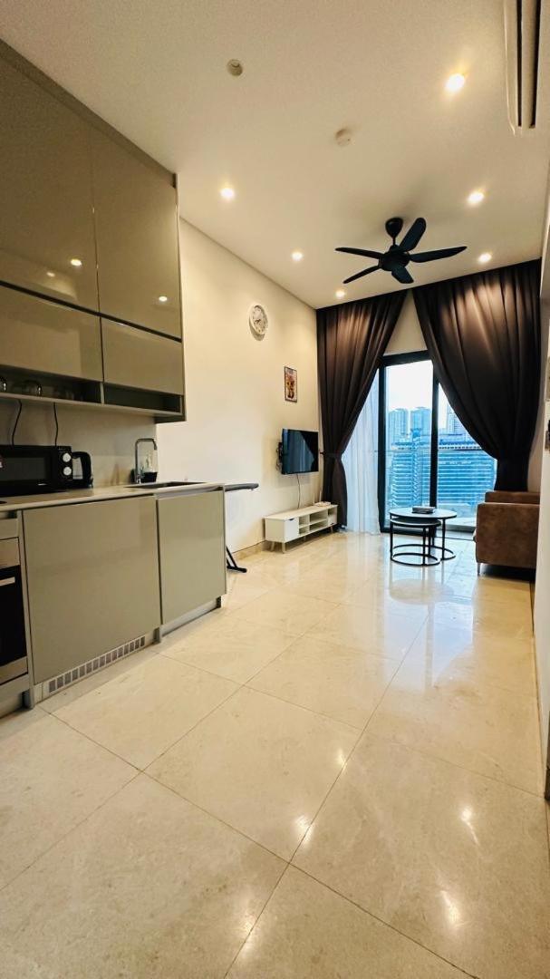 Апартаменти Lucentia Residents At Bbcc Lalaport Bukit Bintang Куала-Лумпур Екстер'єр фото