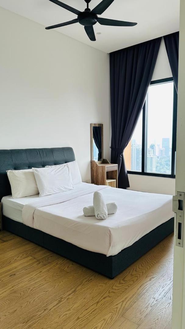 Апартаменти Lucentia Residents At Bbcc Lalaport Bukit Bintang Куала-Лумпур Екстер'єр фото