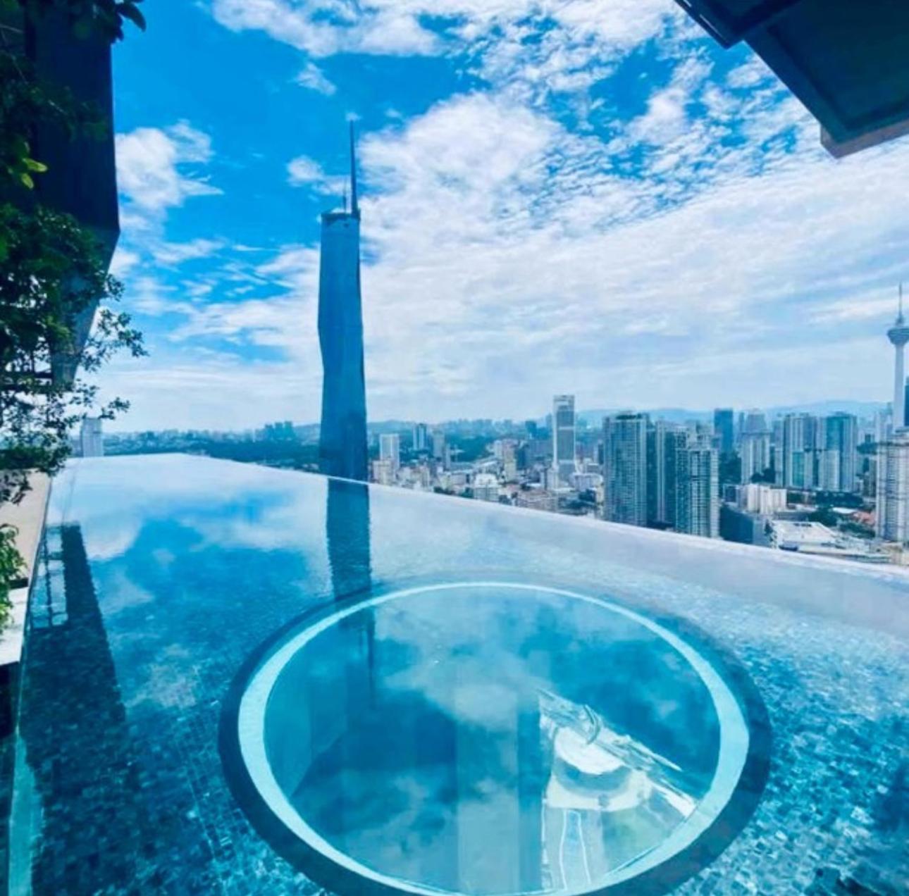 Апартаменти Lucentia Residents At Bbcc Lalaport Bukit Bintang Куала-Лумпур Екстер'єр фото